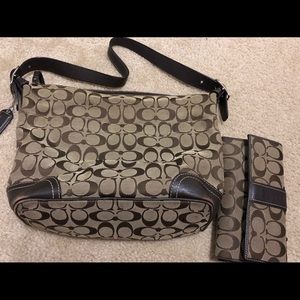 Coach purse and wallet